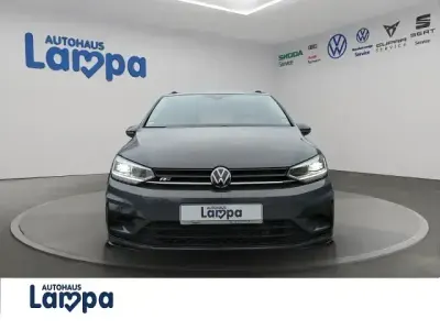 Gebraucht VW Touran Highline 150 PS (110 kW) 2024 Delfingrau metallic Van / Kleinbus