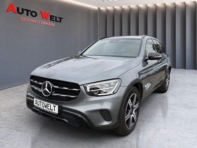 Gebraucht Mercedes GLC220 Night 194 PS (142 kW) 2021 Grau SUV