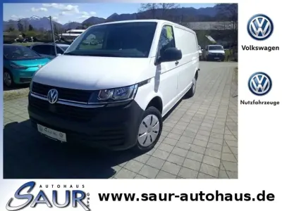 Gebraucht VW T6.1 90 PS (66 kW) 2021 Candyweiß Van