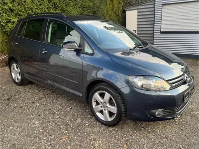 Usata VW Golf VI Style 105 CV (77 kW) 2011 Blu Utilitaria