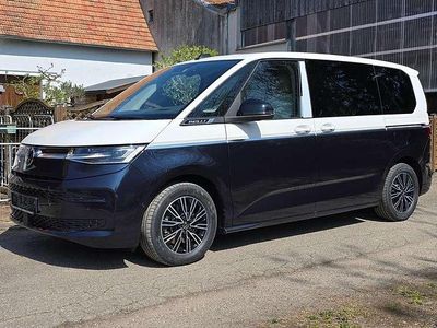 Neu VW Multivan 245 PS (180 kW) 2026 Weiß blau Van