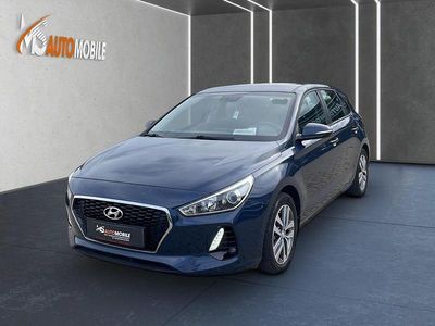 Gebraucht Hyundai i30 Style 140 PS (102 kW) 2017 Blau Limousine