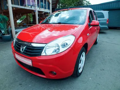 Gebraucht Dacia Sandero 75 PS (55 kW) 2011 Limousine