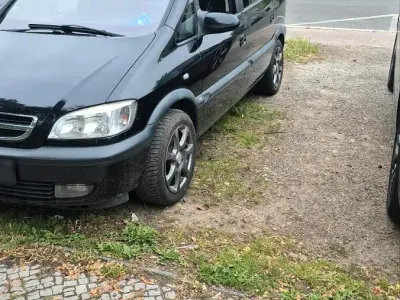 Gebraucht Opel Zafira 125 PS (91 kW) 2003 Van / Kleinbus