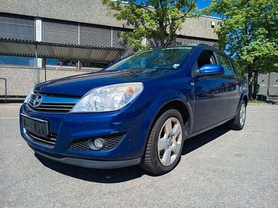 Gebraucht Opel Astra Edition 110 PS (80 kW) 2009 Blau Limousine