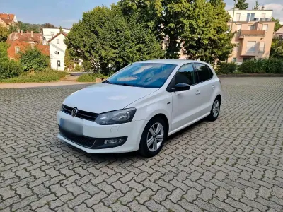 Gebraucht VW Polo 90 PS (66 kW) 2012 Weiß Kleinwagen
