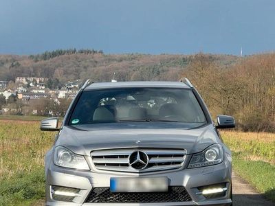 Gebraucht Mercedes C250 AMG line 204 PS (150 kW) 2011 Grau Kombi
