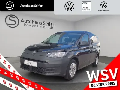Usata VW Caddy 102 CV (75 kW) 2021 Nero Monovolume