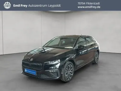 Gebraucht Skoda Scala Tour 116 PS (85 kW) 2025 Black magic pearlescent Kleinwagen