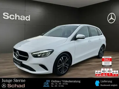 Gebraucht Mercedes B180 136 PS (100 kW) 2025 Unilack polarweiß Kleinwagen