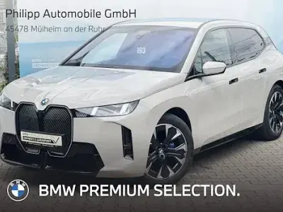Gebraucht BMW iX M Sport 400 kW (544 PS) 2025 Dune grey SUV