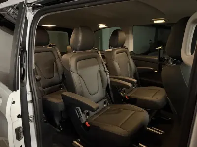 Gebraucht Mercedes V200 136 PS (100 kW) 2018 Weiß Van / Kleinbus