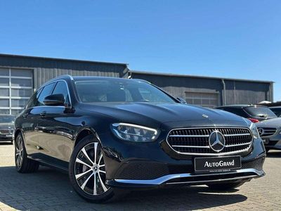 Usata Mercedes E300 Avantgarde 306 CV (225 kW) 2022 Nero Station wagon