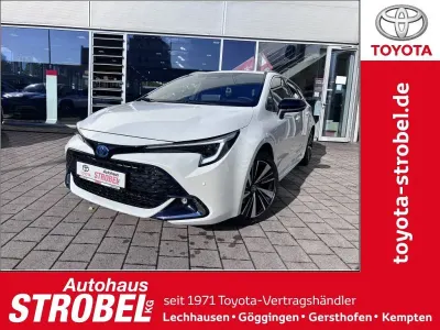 Neu Toyota Corolla 140 PS (102 kW) 2026 Schneeweiß Kombi