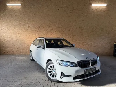 Gebraucht BMW 320 Advantage 190 PS (139 kW) 2021 Weiß Kombi