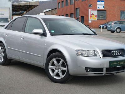 Gebraucht Audi A4 Ambiente 101 PS (74 kW) 2004 Silber Limousine