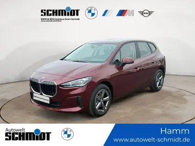 Gebraucht BMW 220 Active Tourer 163 PS (119 kW) 2025 Rot Van / Kleinbus