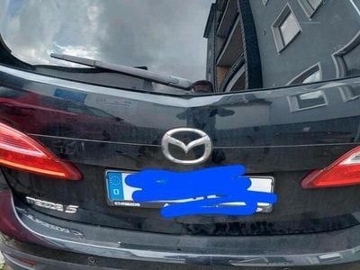 Mazda 5