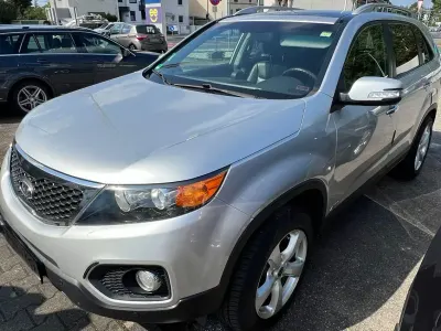Gebraucht Kia Sorento Vision 197 PS (144 kW) 2009 Silber SUV