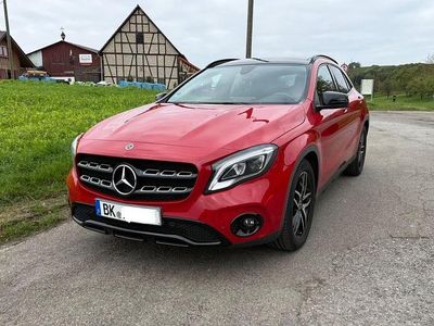 Mercedes GLA200