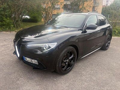 Schwarz Gebraucht 2018 Alfa Romeo Stelvio Super SUV | 21.000 € (Guter Preis)