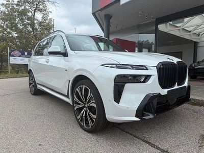 Weiß Gebraucht 2025 BMW X7 Sport Line SUV | 103.900 € (Fairer Preis)