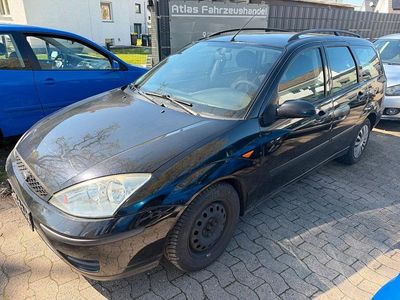 Second-hand Ford Focus Ambiente 116 CP (85 kW) 2004 Negru Break