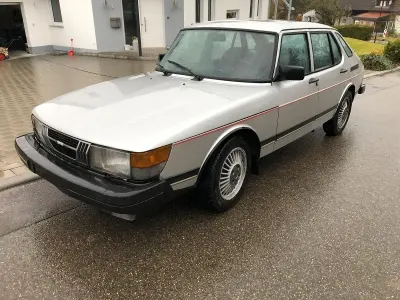 Gebraucht Saab 900 145 PS (106 kW) 1982 Silber Limousine