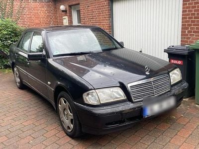 Mercedes C180