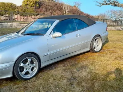 Gebraucht Mercedes CLK230 197 PS (144 kW) 2001 Silber Cabrio