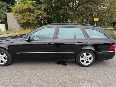 Mercedes E220