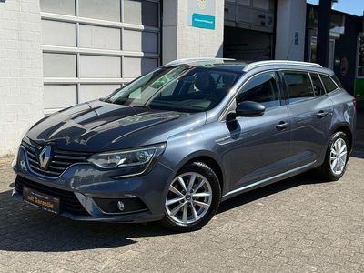 Second-hand Renault Mégane GrandTour Intens 132 CP (97 kW) 2017 Albastru Break