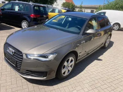 Gebraucht Audi A6 Comfort 150 PS (110 kW) 2015 Grau Kombi