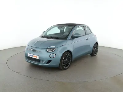 Usata Fiat 500e La Prima 86 kW (118 CV) 2022 Blu Cabrio