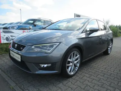Gebraucht Seat Leon FR 140 PS (102 kW) 2013 Grau Limousine
