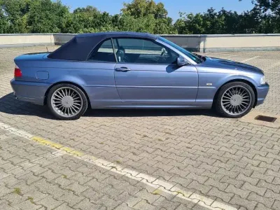 Gebraucht BMW 320 Cabriolet 170 PS (125 kW) 2002 Blau Cabrio