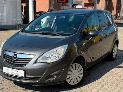 Gebraucht Opel Meriva Design Edition 101 PS (74 kW) 2011 Grau Van / Kleinbus