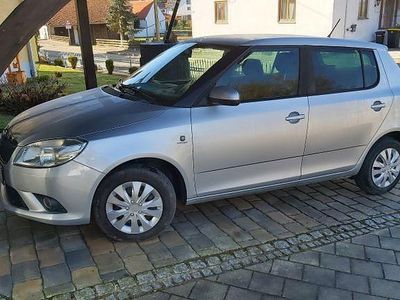 Gebraucht Skoda Fabia Best of 86 PS (63 kW) 2014 Grau Limousine
