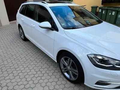 Gebraucht VW Golf VII 150 PS (110 kW) 2019 Weiß Kombi