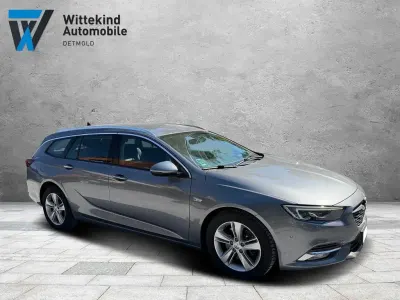 Gebraucht Opel Insignia Business Innovation 165 PS (121 kW) 2018 Grau Kombi