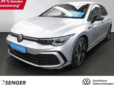 Gebraucht VW Golf VIII R-line 131 PS (96 kW) 2023 Reflexsilber Limousine