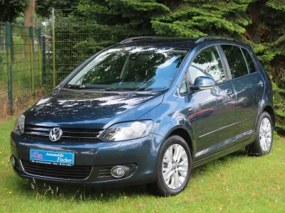 Gebraucht VW Golf VII Life 105 PS (77 kW) 2013 Blau Limousine