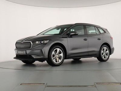 Graphitegrau metallic Gebraucht 2023 Skoda Enyaq iV Loft SUV | 25.489 € (Fairer Preis)