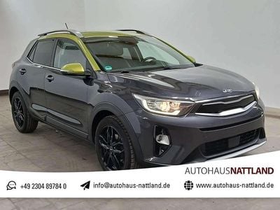 Second-hand Kia Stonic Spirit 120 CP (88 kW) 2018 Verde SUV