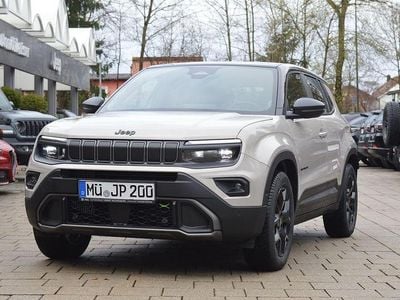 Neu Jeep Avenger Overland 145 PS (106 kW) 2026 Grau SUV