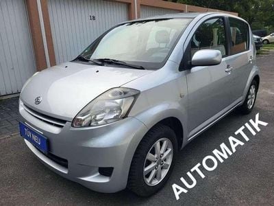 Gebraucht Daihatsu Sirion 91 PS (66 kW) 2008 Silber Kleinwagen