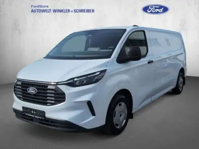 Gebraucht Ford Transit Custom Trend 170 PS (125 kW) 2024 Frozen white Van