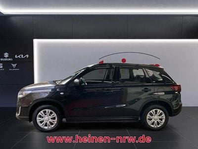Gebraucht Suzuki Vitara Club 129 PS (94 kW) 2021 Schwarz SUV