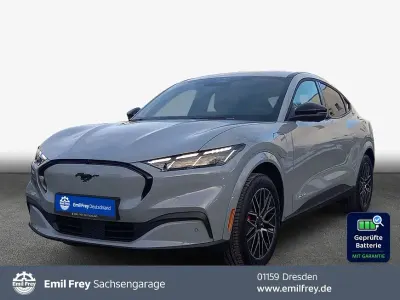 Neu Ford Mustang Mach-E Extended Range 202 kW (276 PS) 2026 Glacier grey SUV