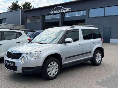 Second-hand Skoda Yeti Plus Edition 105 CP (77 kW) 2011 Argintiu SUV